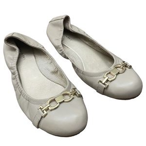 Tahari Leather Cream Ballet Flats (size 9.5)